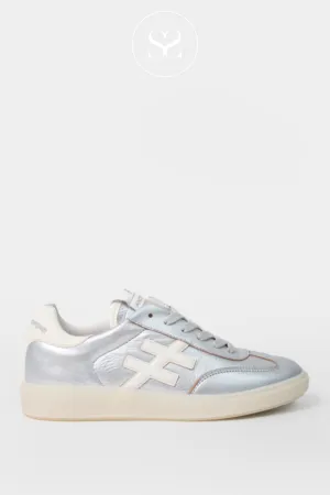ANOTHER TREND A038 SILVER TRAINERS