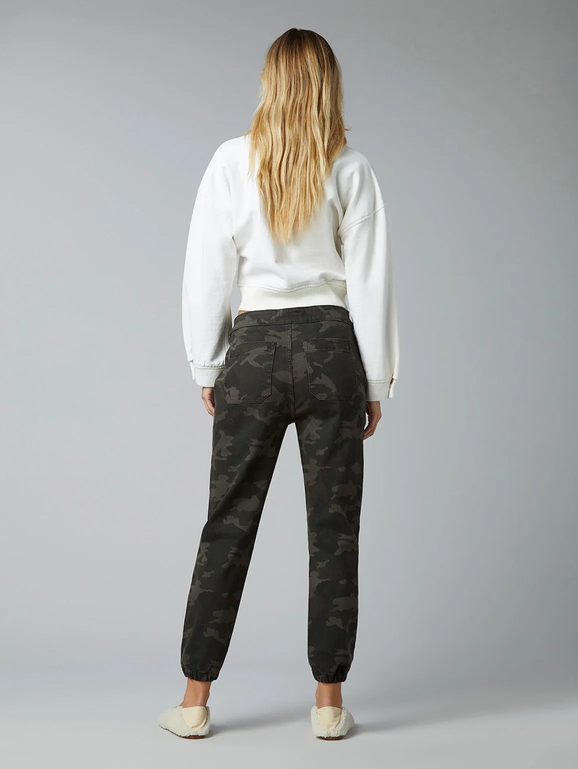 DL1961 Gwen Joggers in Dark Camo