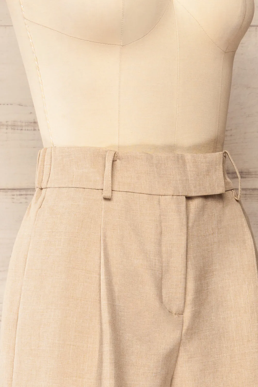 Kunga Beige | High-Waisted Shorts w/ Pockets