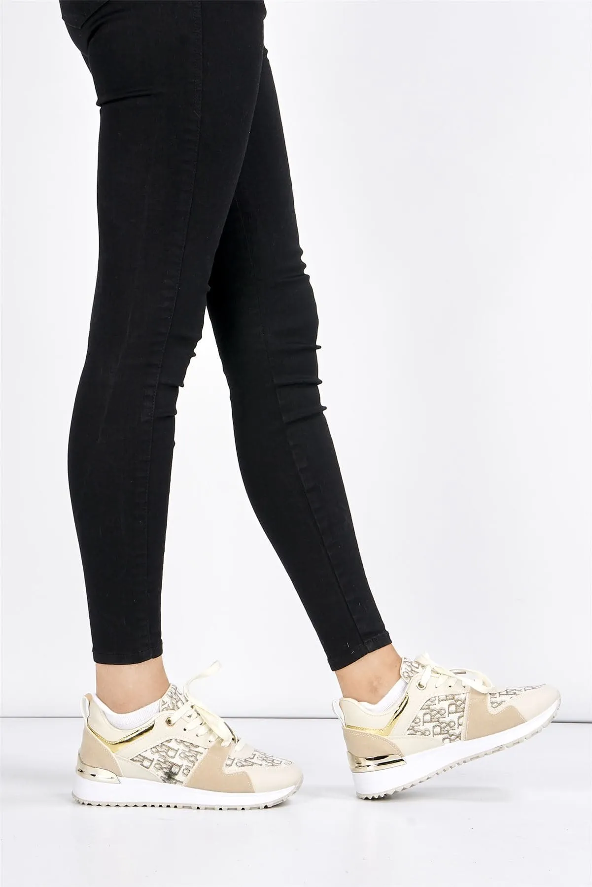 Mi Amor D-Logo Lace Up Trainer in Beige
