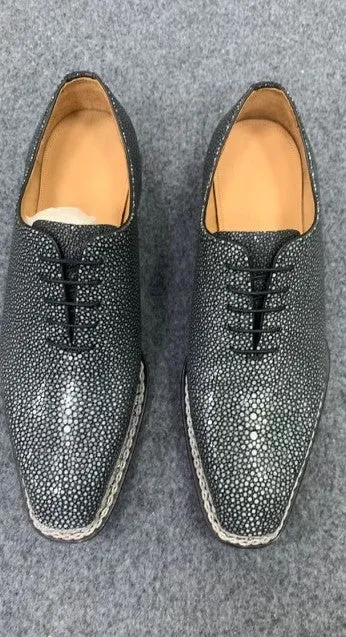 Style: King II-Grey